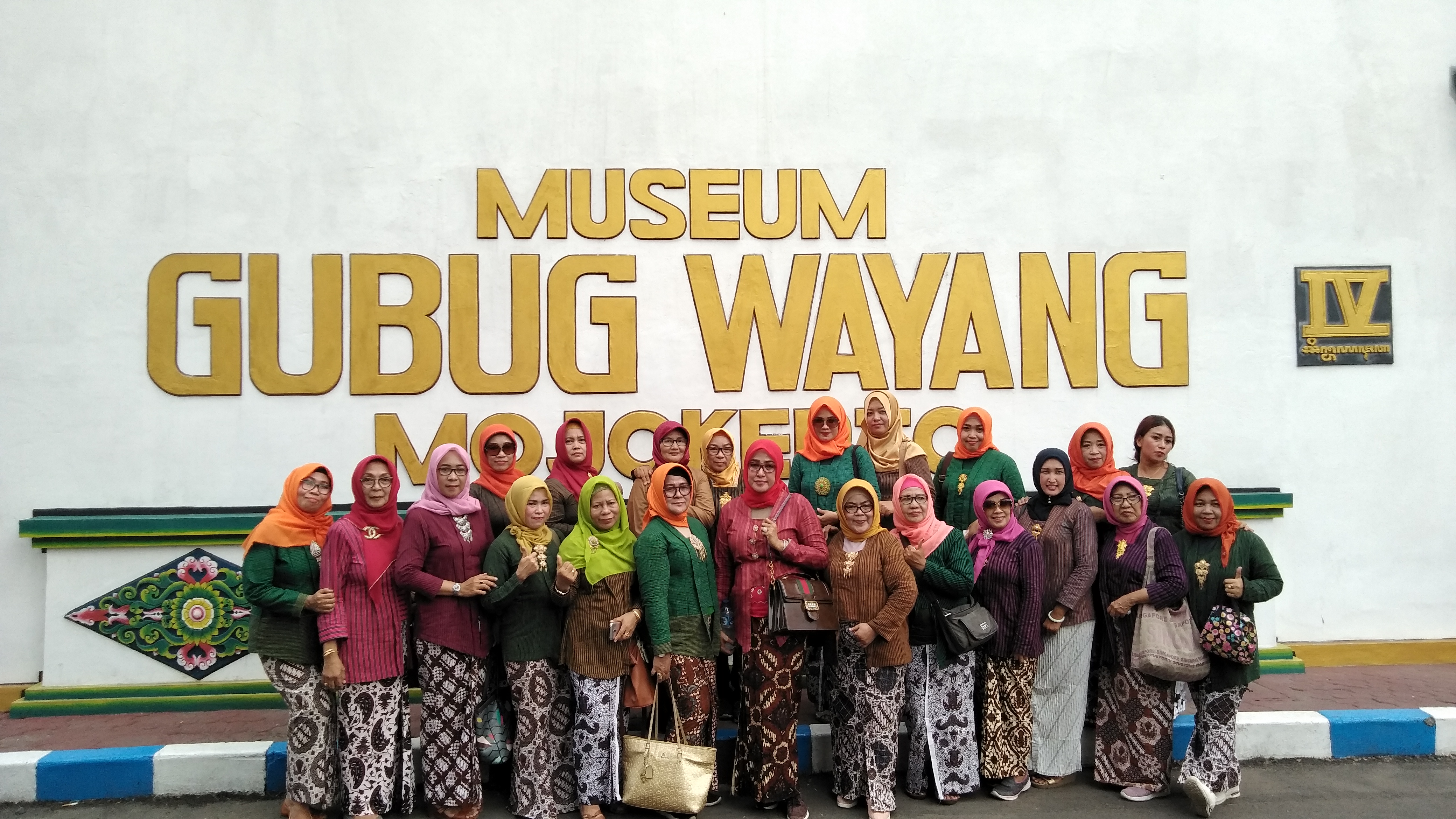 Kunjungan Perias Harpi Melati Darmo Surabaya