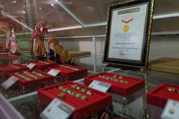 LAMPAUI TARGET! Penghargaan MURI untuk Koleksi Museum Gubug Wayang