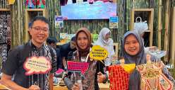 BERMAIN WAYANG POTEHI DENGAN PARA WALIKOTA DI MUNAS VII APEKSI 2025