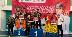 LII ONG XHI RAIH JUARA 3 DALAM AJANG WALI KOTA CUP BARONGSAI