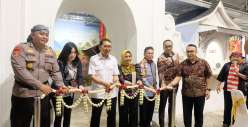 Fadli Zon Resmikan Museum Gubug Wayang II, Dorong Mojokerto Bangun Ekosistem Wisata Budaya